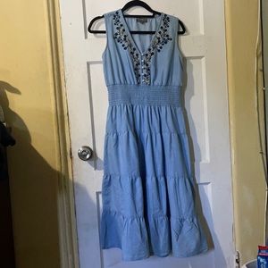 Like new embroidered dress ❤️